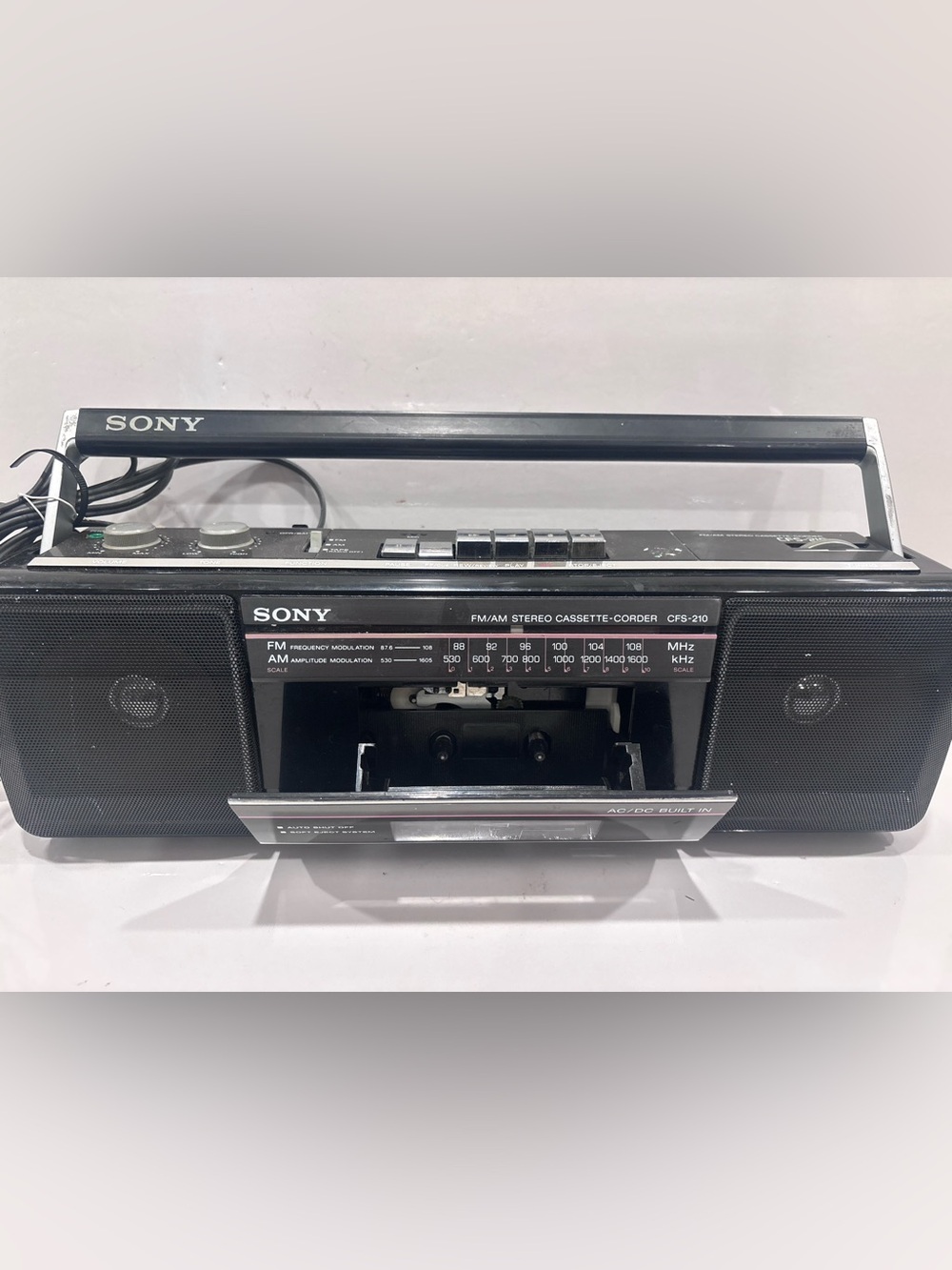 Sony Black FM/AM Stereo Cassette Boombox CFS-210